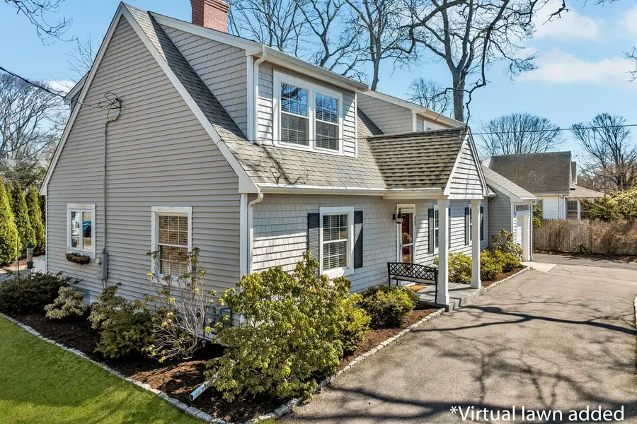 70 Lakeview Avenue, Falmouth, MA 02540 - #2