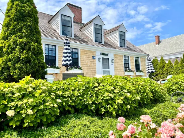 54 Commercial Street #UNIT 3, Provincetown, MA 02657