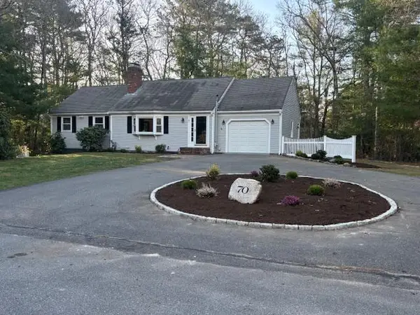 70 Sea Robin Road, Osterville, MA 02655