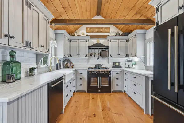 410 Main Street, South Dennis, MA 02660