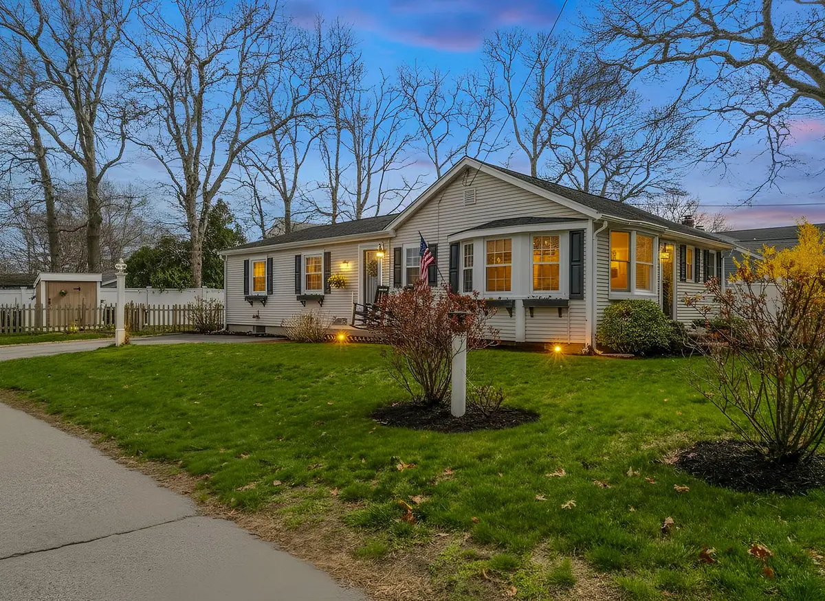 25 Clover Lane, Mashpee, MA 02649 - #1