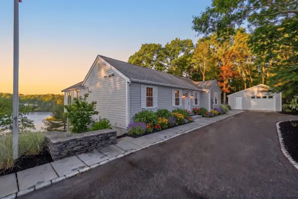 162 Main Street, Osterville, MA 02655