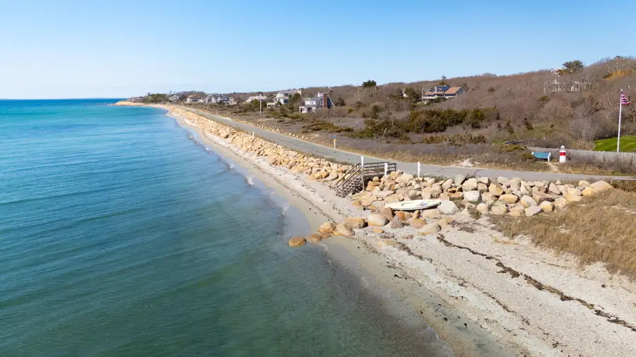 407 Sippewissett Road, Falmouth, MA 02540 - #2