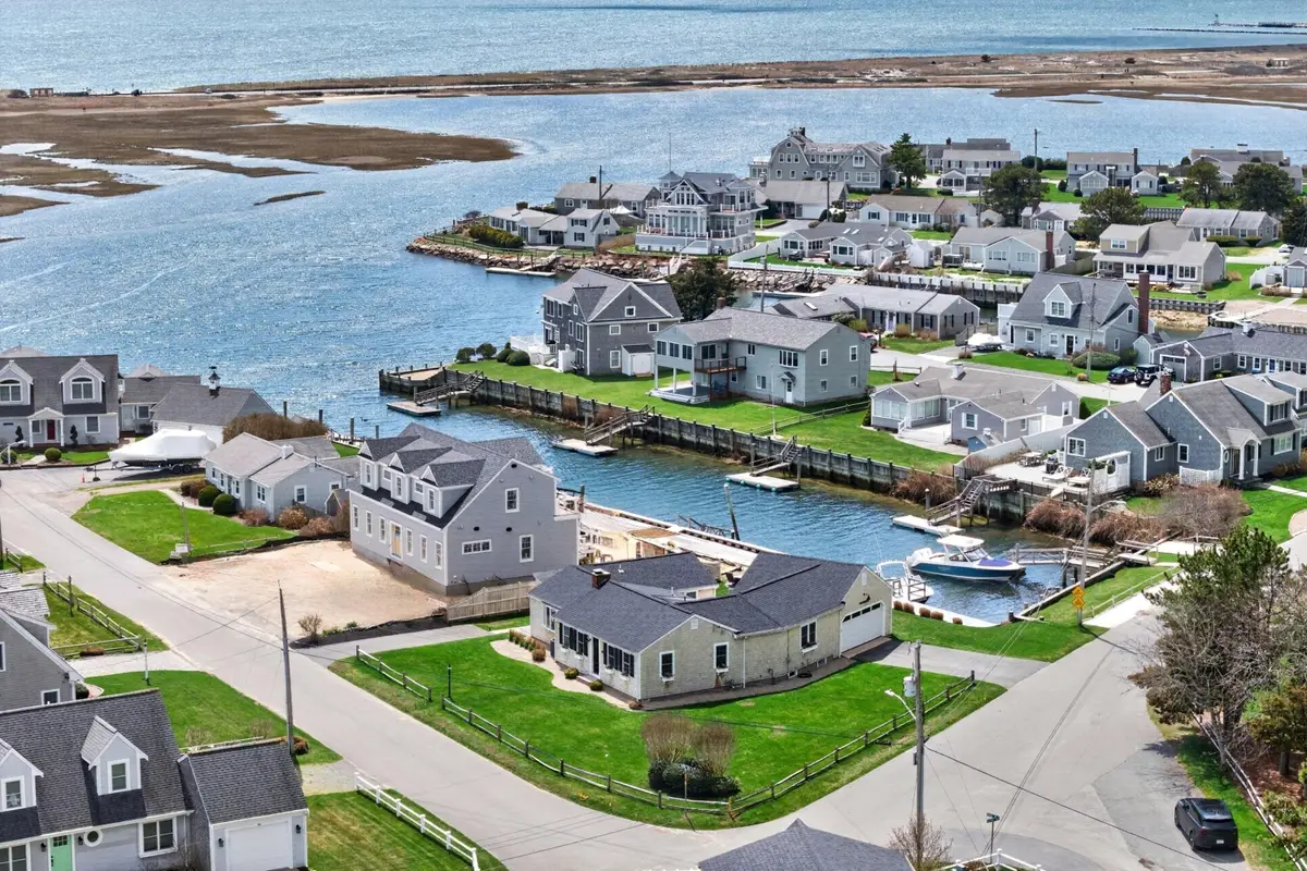 3 Wendy Way, West Dennis, MA 02670 - #1