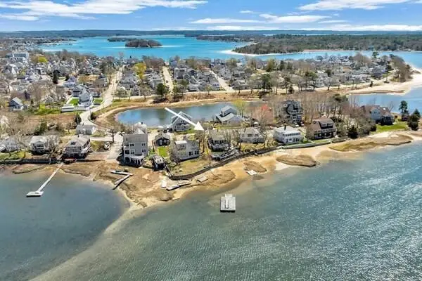 10 Sunset Avenue, Onset, MA 02558