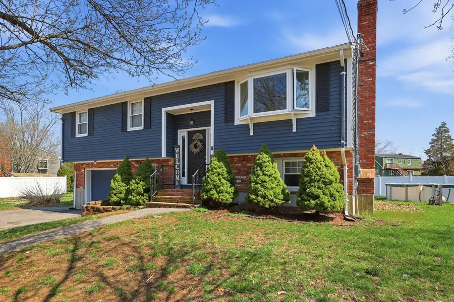 11 Duffy Drive, Taunton, MA 02780 - #3