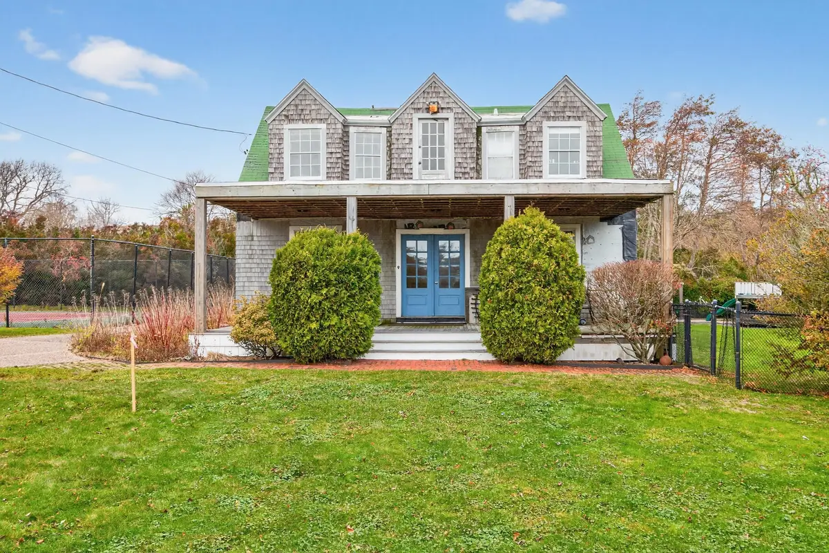 9 Hedge Lane, Falmouth, MA 02540 - #1