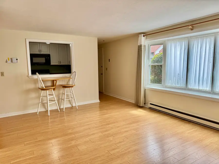 775 W Main Street #APT 5, Hyannis, MA 02601 - #3