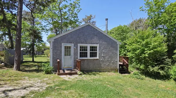 60 Long Avenue #UNIT A, Wellfleet, MA 02667
