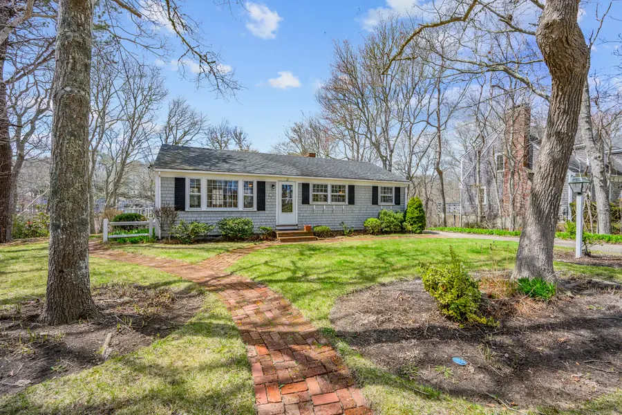 21 Uncatena Road, Mashpee, MA 02649 - #3