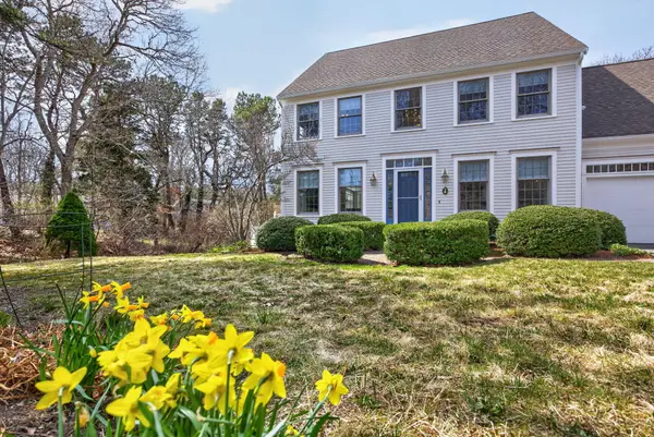 9 Beachway Road, East Sandwich, MA 02537