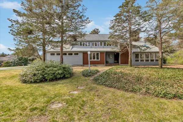 149 Cliffwood Lane, Falmouth, MA 02540
