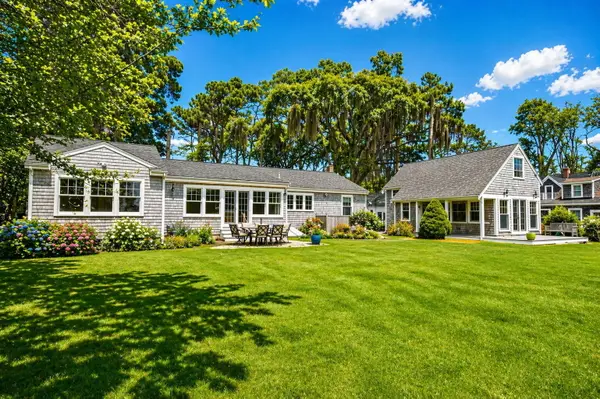400 Davisville Road, East Falmouth, MA 02536
