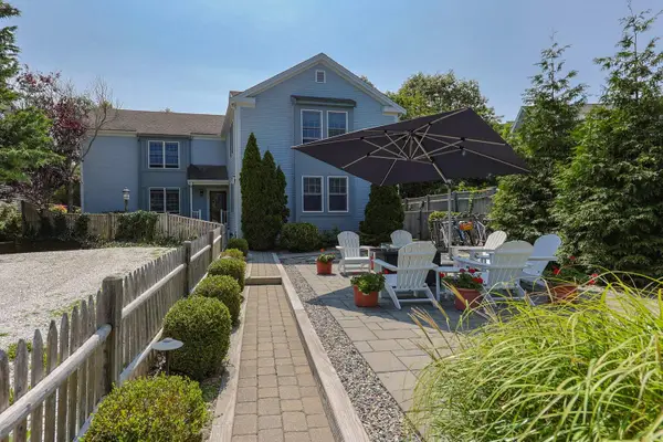 32 Alden Street #UNIT 3, Provincetown, MA 02657