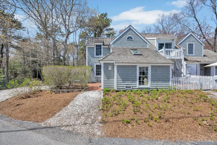 28 Flying Cloud Circle #UNIT 28, Mashpee, MA 02649 - #2