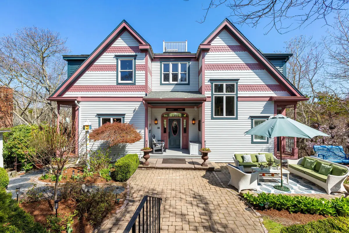 10 Somerset Road, Provincetown, MA 02657 - #1