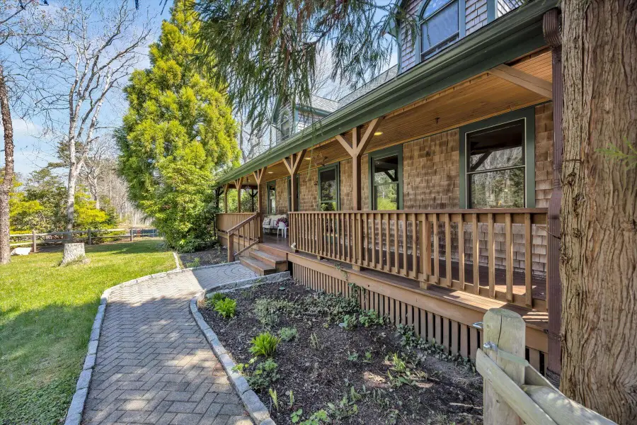 34 Hilltop Drive, Sagamore, MA 02561 - #2
