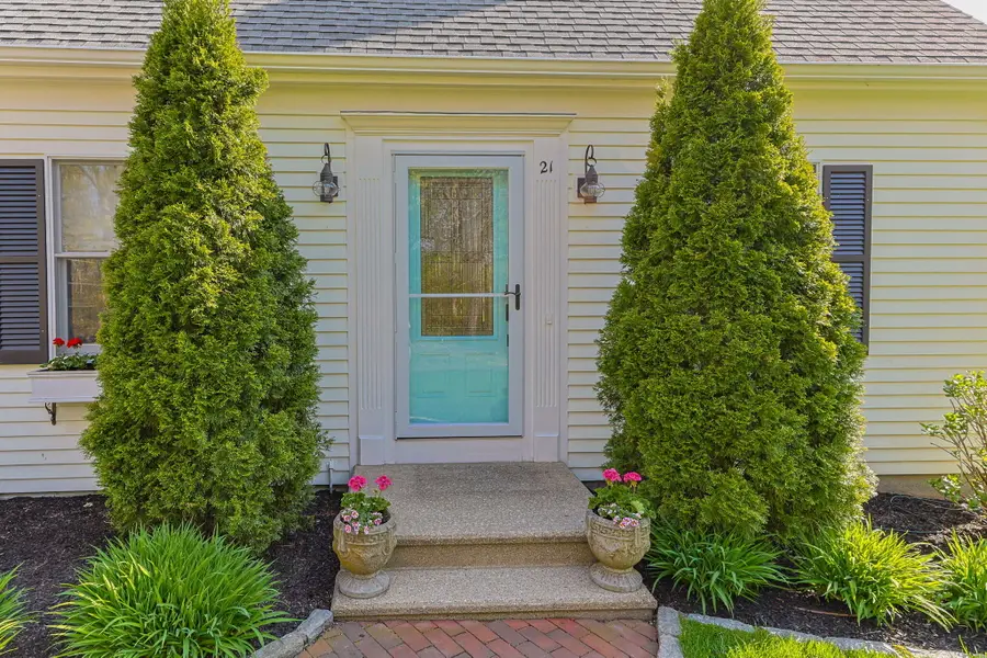 21 Many Oaks Circle, Yarmouth Port, MA 02675 - #3