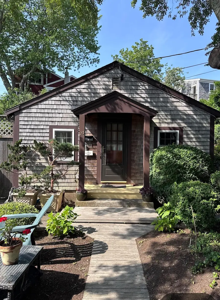 23 Cottage Street, Provincetown, MA 02657 - #2
