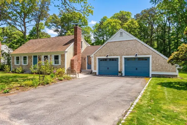 31 Pine Street, Sandwich, MA 02563