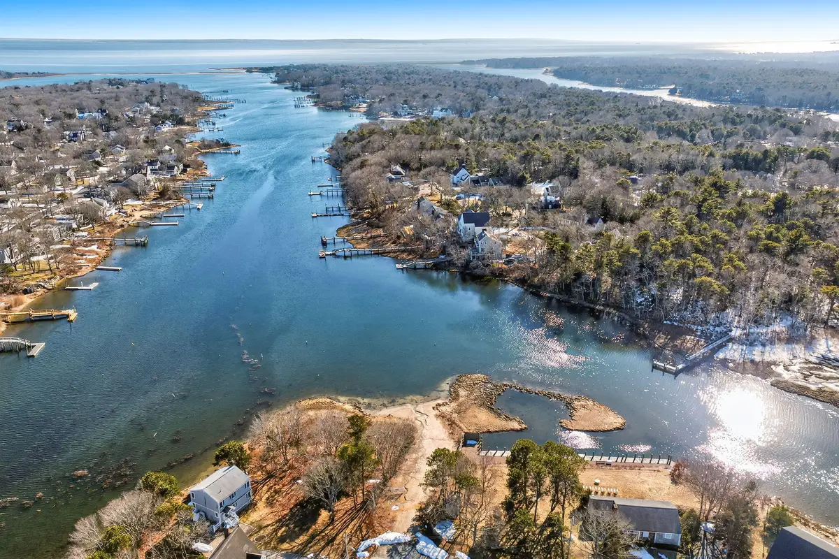 16 Carolyn Lane, East Falmouth, MA 02536 - #1