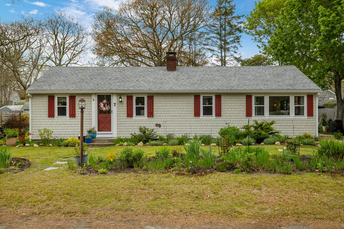 7 Oak Leaf Lane, West Dennis, MA 02670 - #1