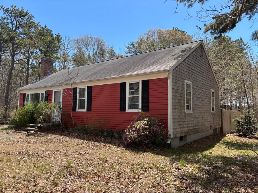8 Oakleaf Circle, Harwich, MA 02645 - #2
