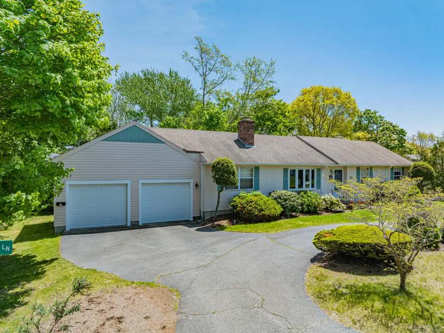 27 Cherub Lane, South Yarmouth, MA 02664 - #2