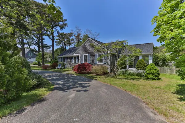 7 Aunt Matties Road, Chatham, MA 02633