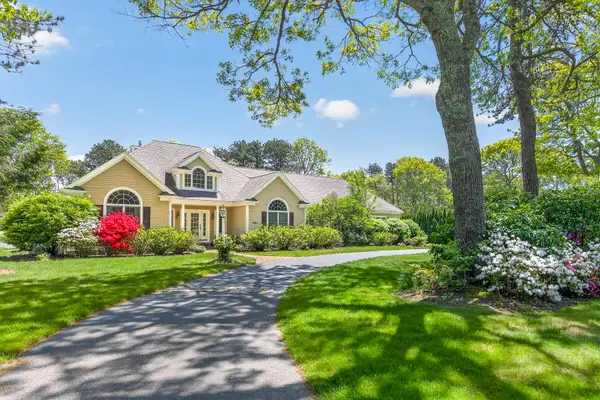 382 Falmouth Woods Road, East Falmouth, MA 02536