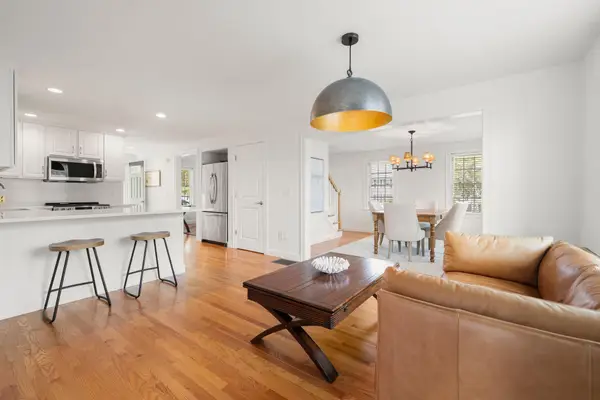 10 Bluestone Terrace, East Sandwich, MA 02537