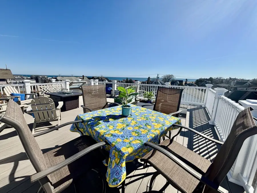 37 Circuit Avenue #UNIT 4, Oak Bluffs, MA 02557 - #3