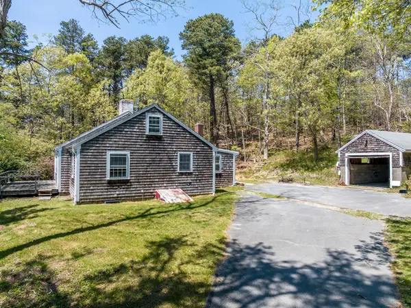 2031 Old Kings Highway, Wellfleet, MA 02667