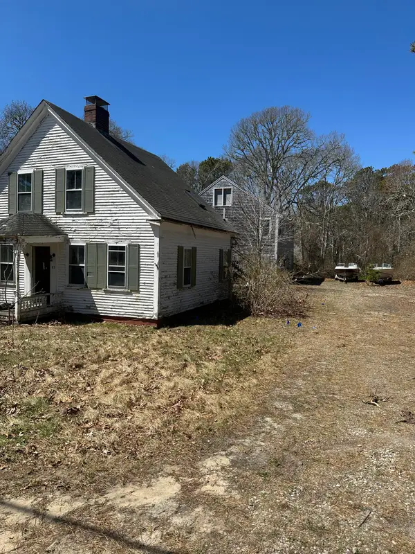 85 Telegraph Road, Dennis Port, MA 02639