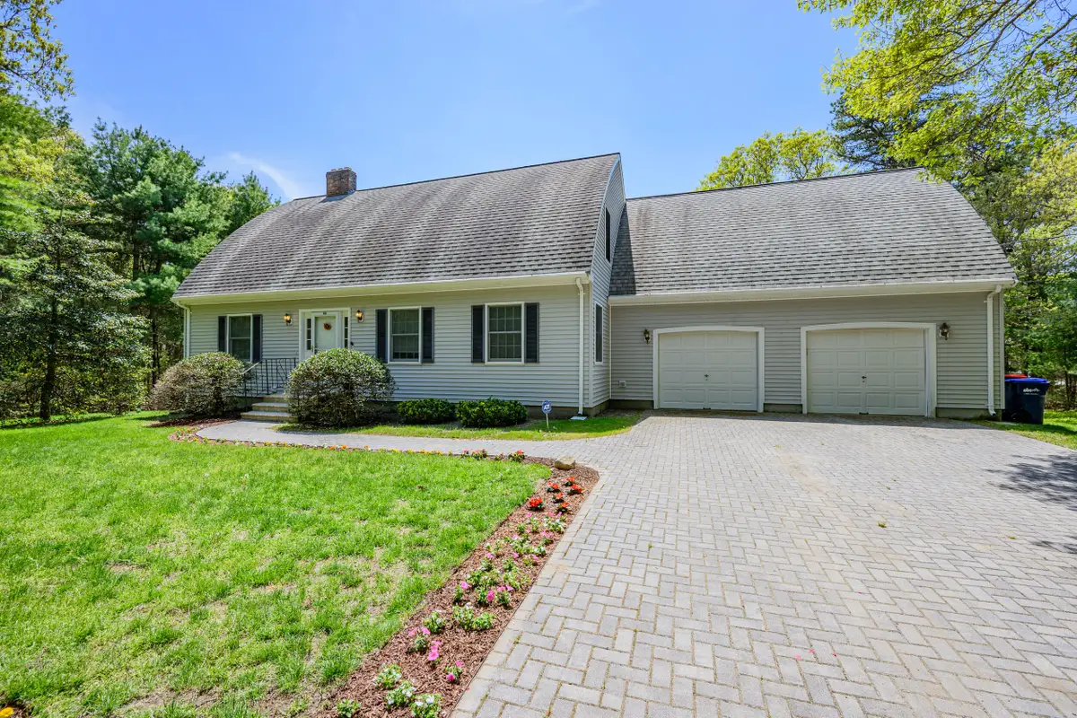 66 Squaw's Path, East Wareham, MA 02538 - #1