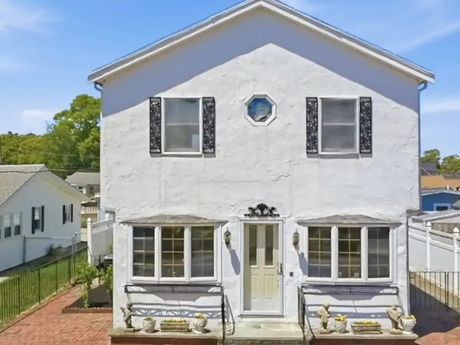 7 Swift Avenue, Wareham, MA 02571 - #2