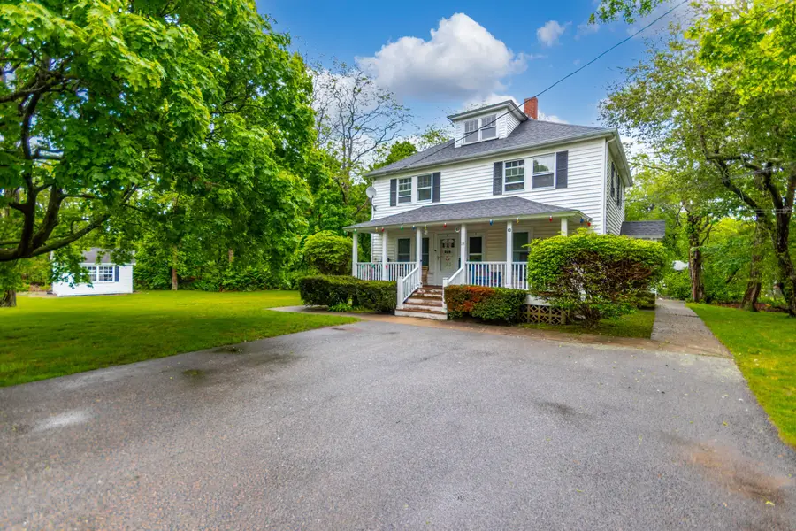19 Cinroc Circle #A, B, C, Teaticket, MA 02536 - #2