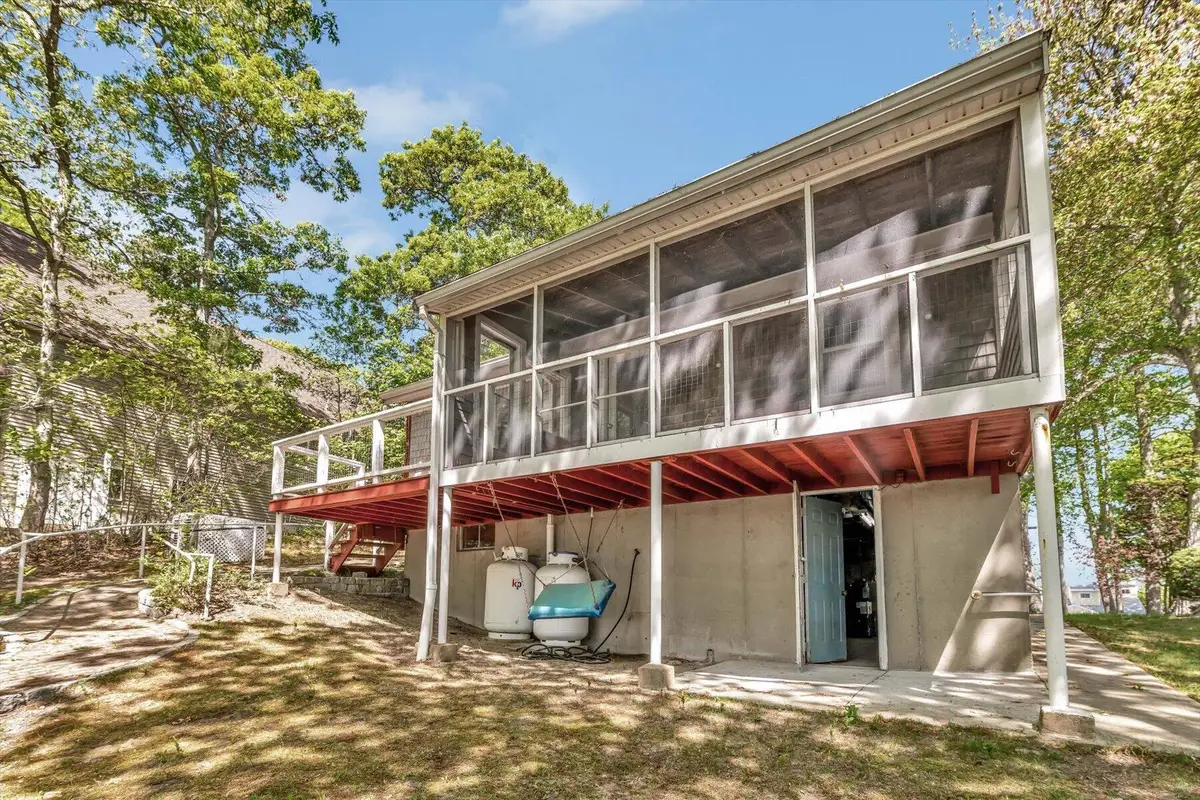 40 Lakeview Boulevard, Plymouth, MA 02360 - #1