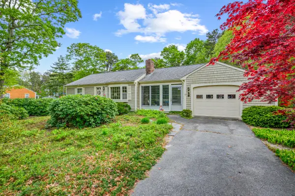59 Beverly Road, West Yarmouth, MA 02673