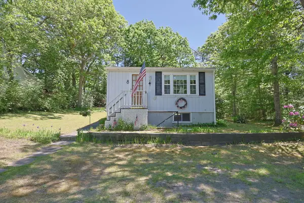 8 Alpine Road, Plymouth, MA 02360