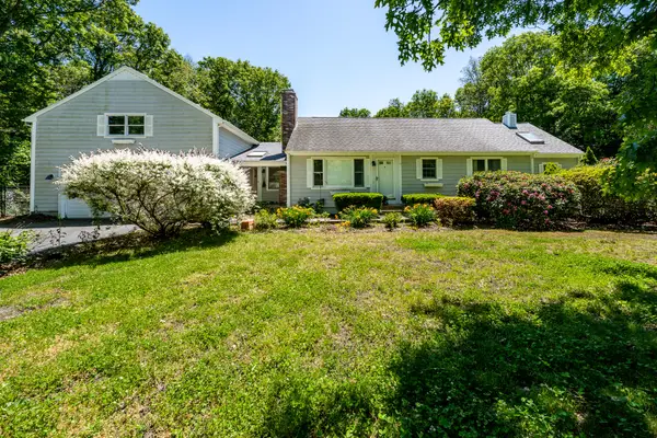 1529 Race Lane, Marstons Mills, MA 02648