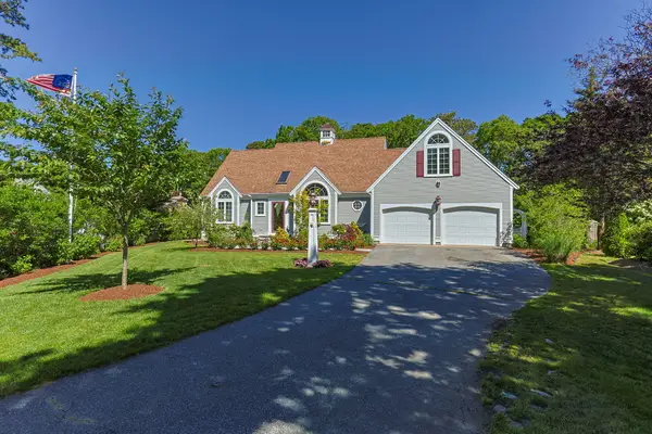 15 Camrose Court, Hyannis, MA 02601