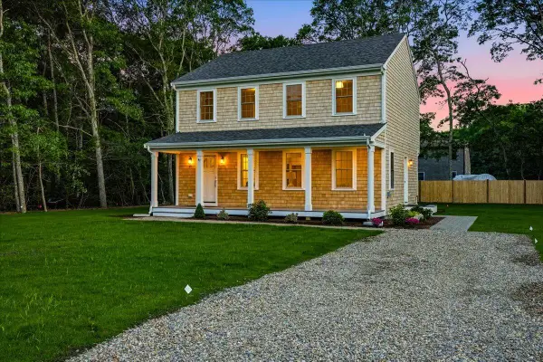 41 Avalon Drive, East Falmouth, MA 02536
