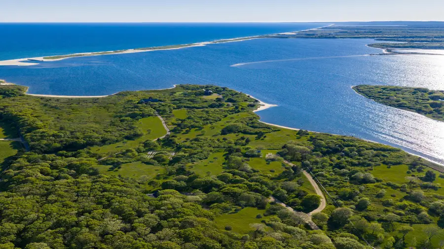 Address Withheld By Seller, Edgartown, MA 02539 - #2