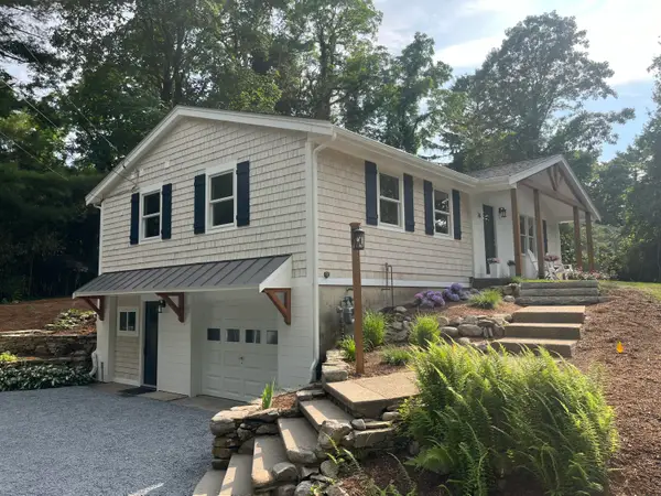 76 Sippewissett Road, Falmouth, MA 02540