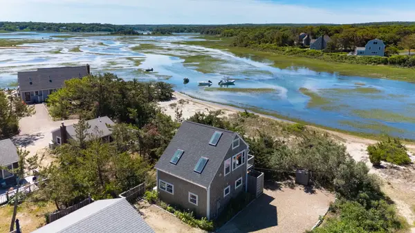 174 North Shore Boulevard #UNIT 6, East Sandwich, MA 02537