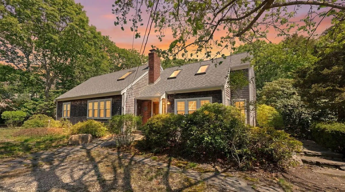 90 Comanche Drive, Falmouth, MA 02540 - #1