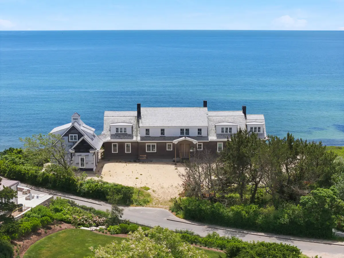 31 Dale Avenue, Hyannis, MA 02601 - #1