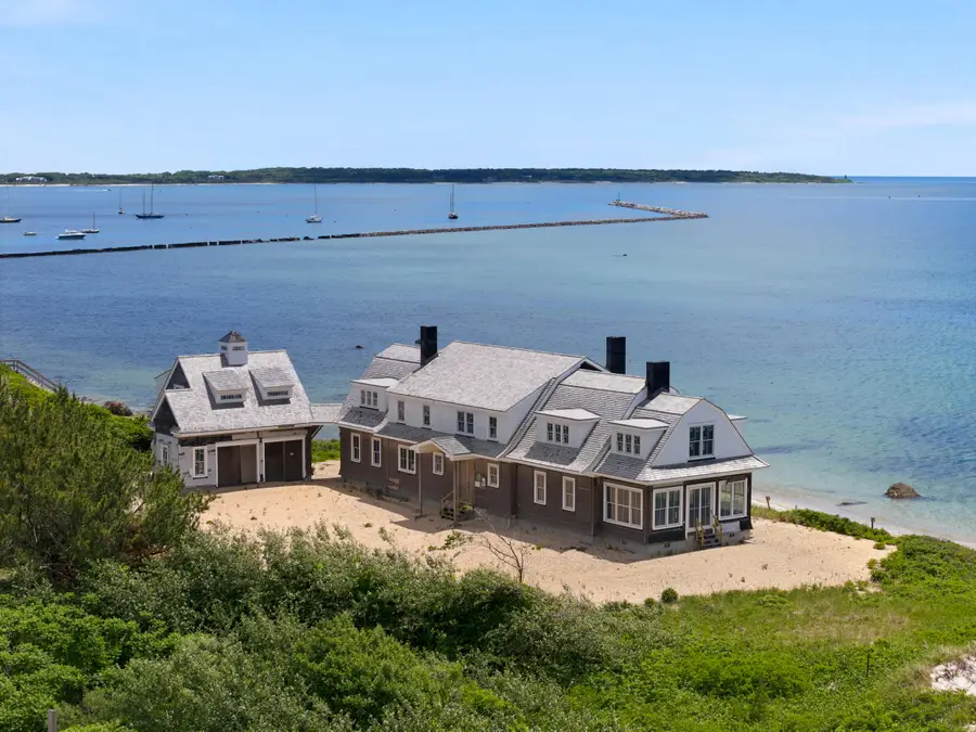 31 Dale Avenue, Hyannis, MA 02601 - #2