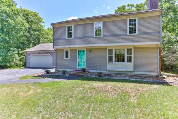 4 Carver Drive, Sandwich, MA 02563